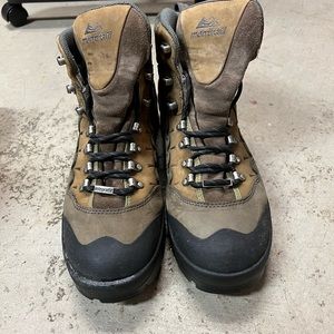 Montrail Gore-Tex Hiking Boots